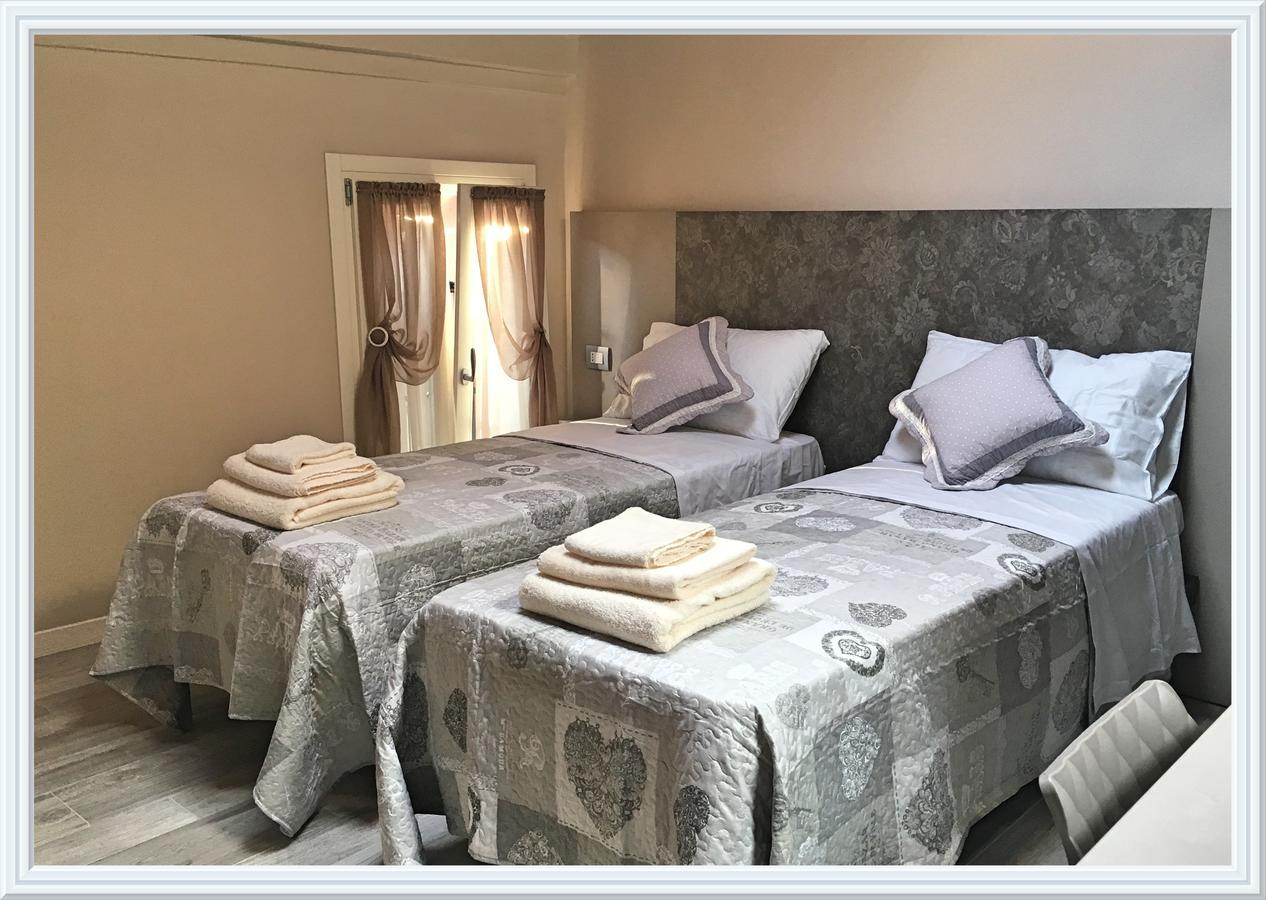 Lanterna Room&Breakfast Carpi Exterior foto