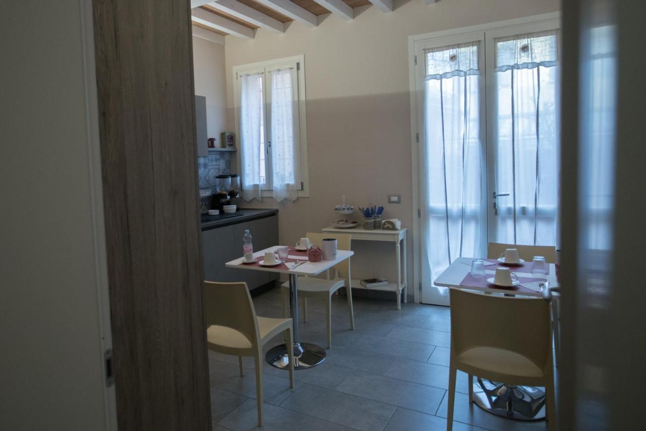 Lanterna Room&Breakfast Carpi Exterior foto