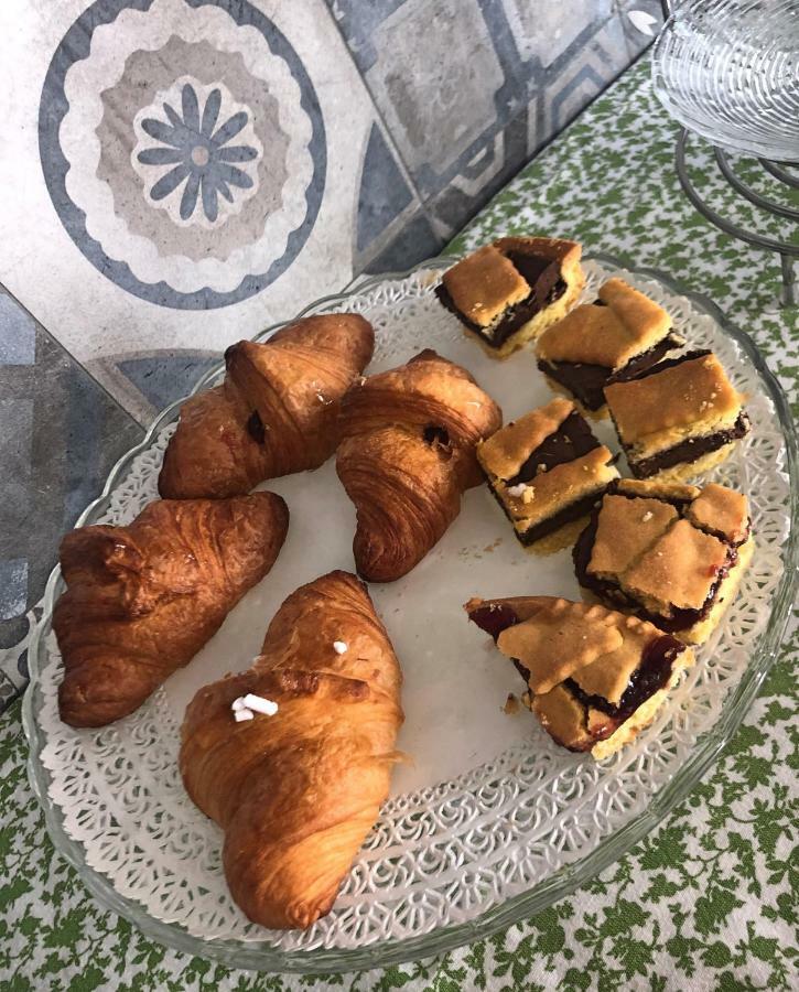 Lanterna Room&Breakfast Carpi Exterior foto